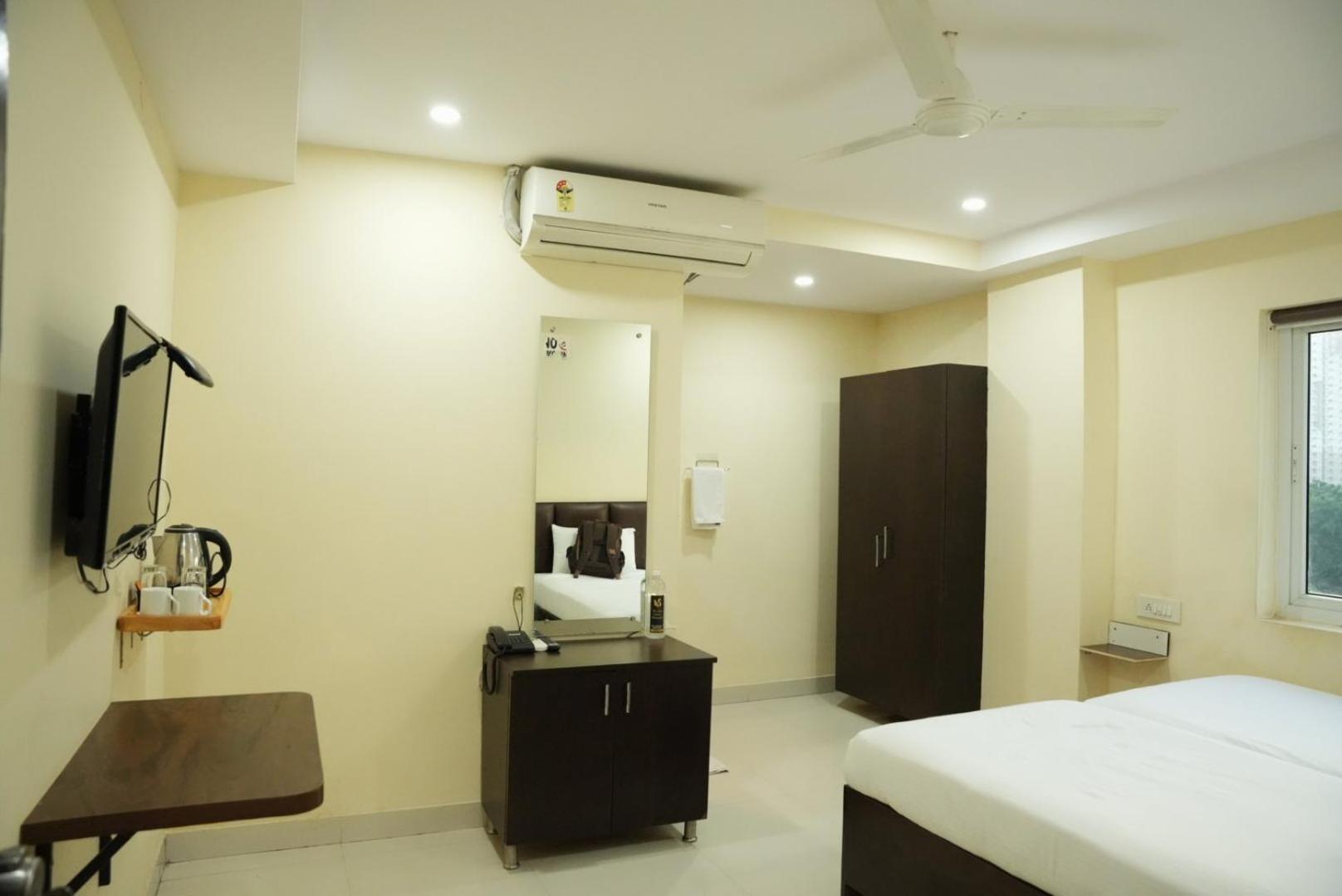 Kondapur  Da Lara Suites מראה חיצוני תמונה