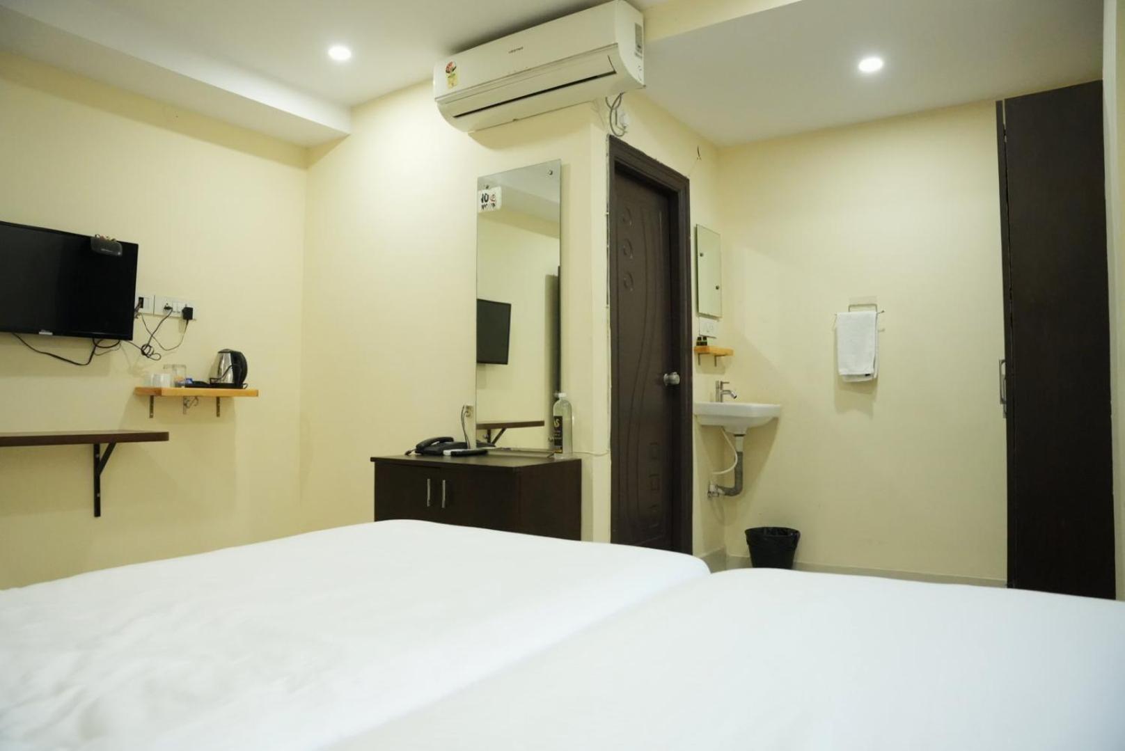 Kondapur  Da Lara Suites מראה חיצוני תמונה