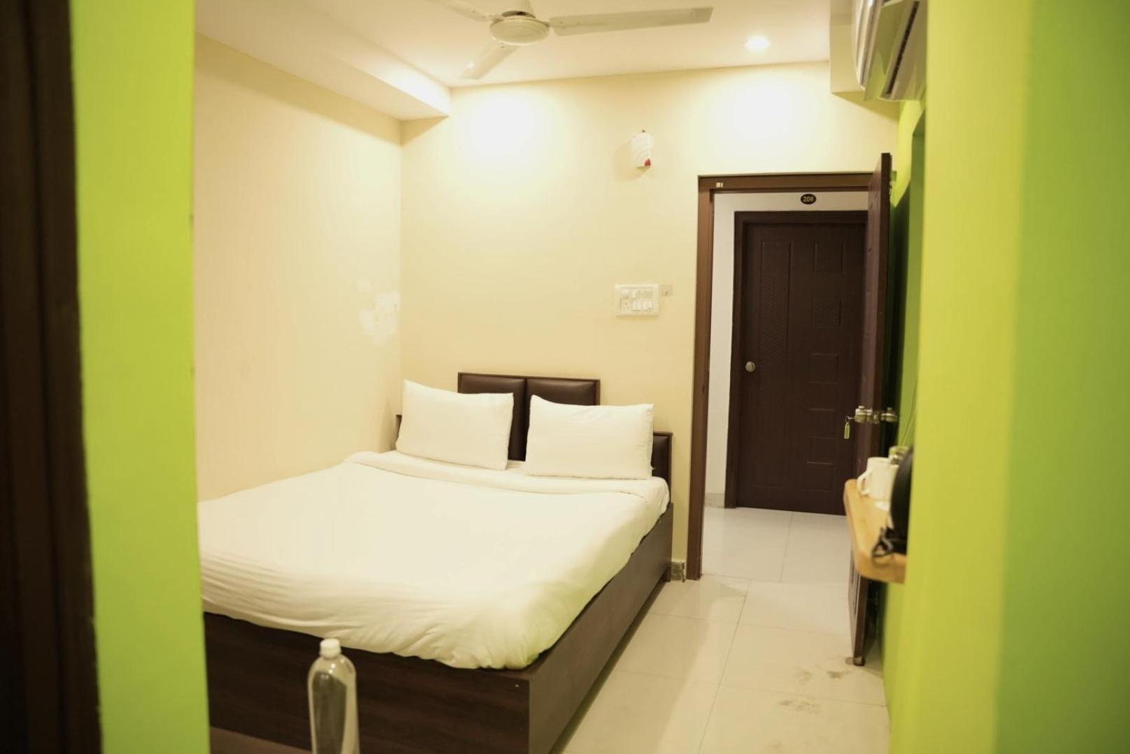 Kondapur  Da Lara Suites מראה חיצוני תמונה